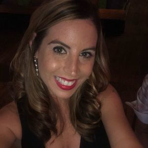 Meet your Posher, Deanna